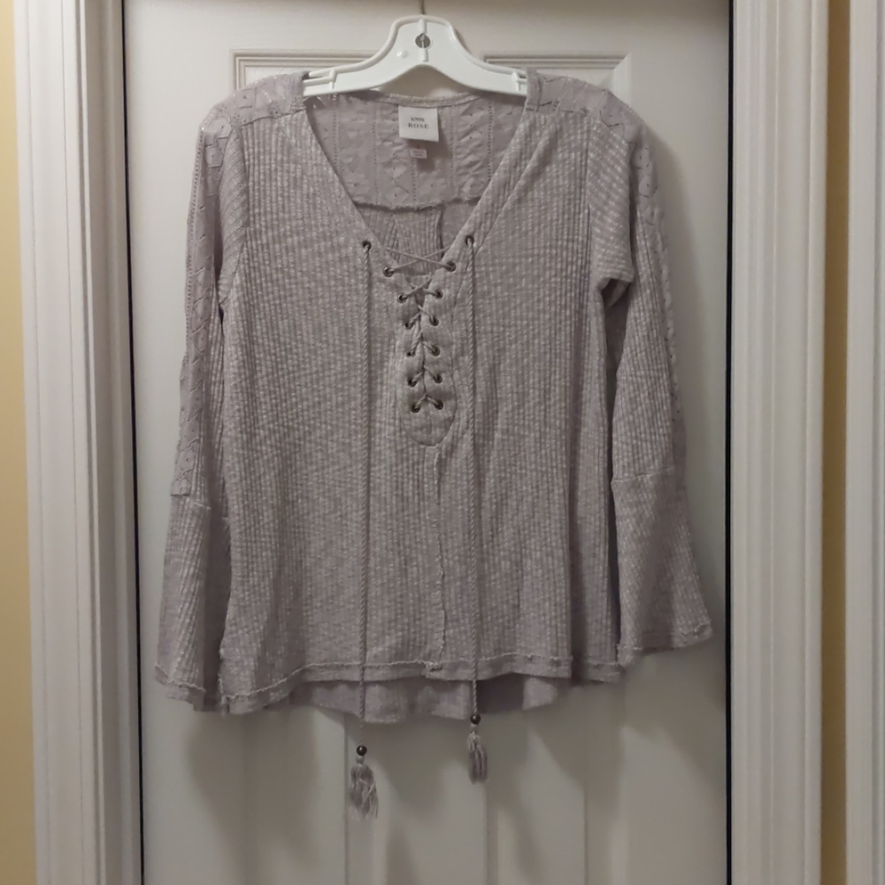 Sweater / Top
